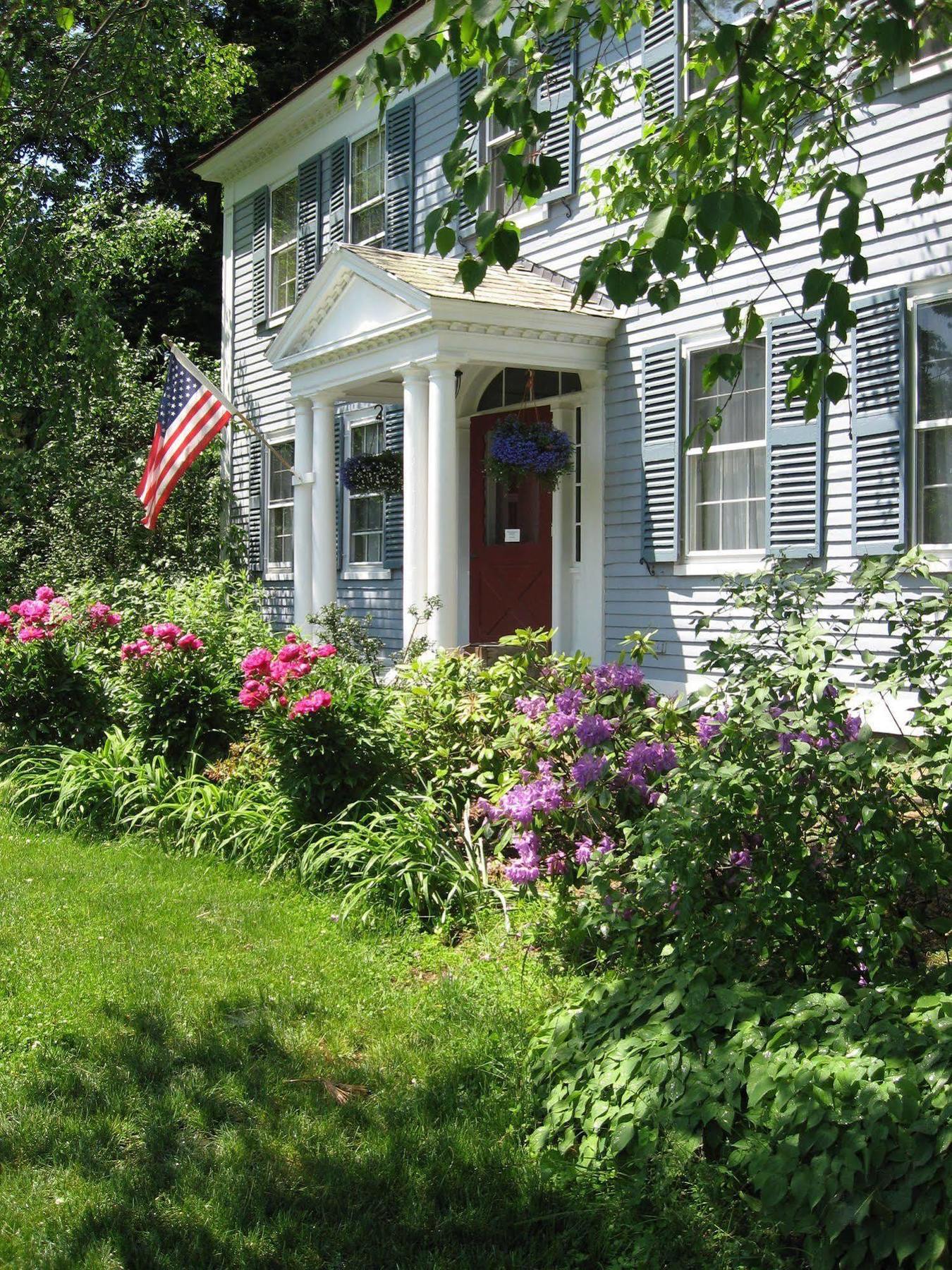 Centennial House Bed And Breakfast Northfield Екстериор снимка