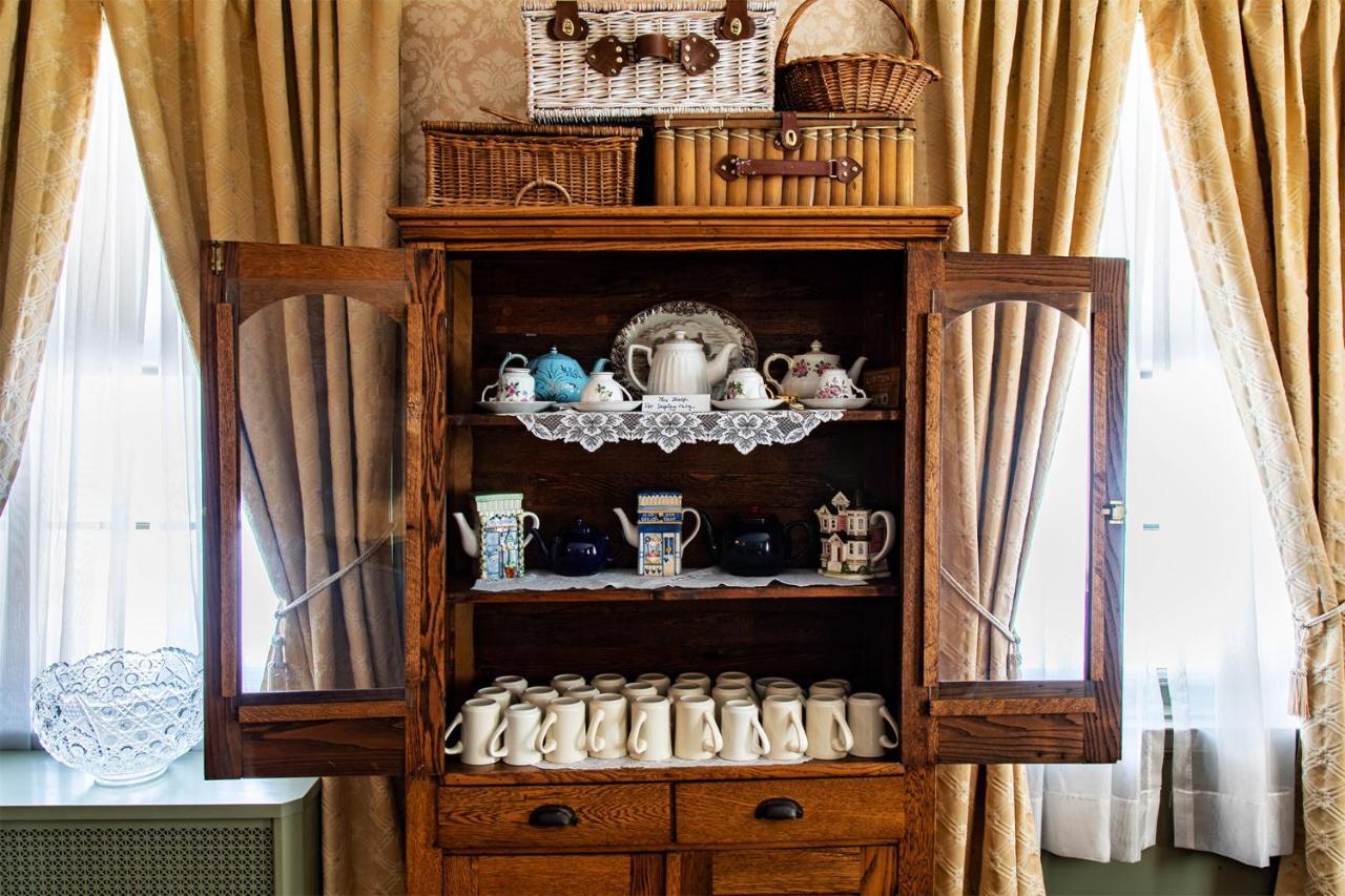 Centennial House Bed And Breakfast Northfield Екстериор снимка